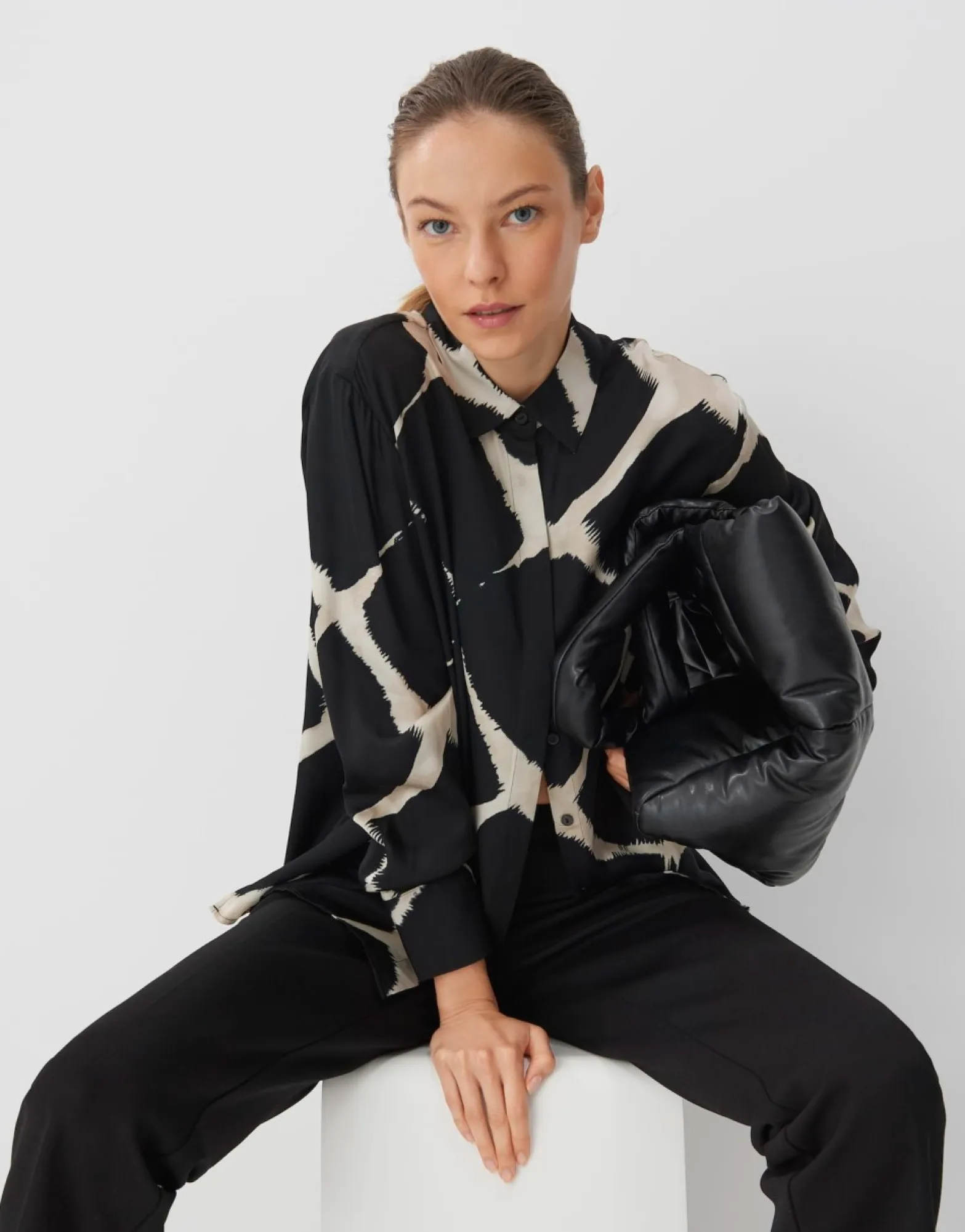 Flash Sale someday Fashion Blouse Met Print Zirvana Black